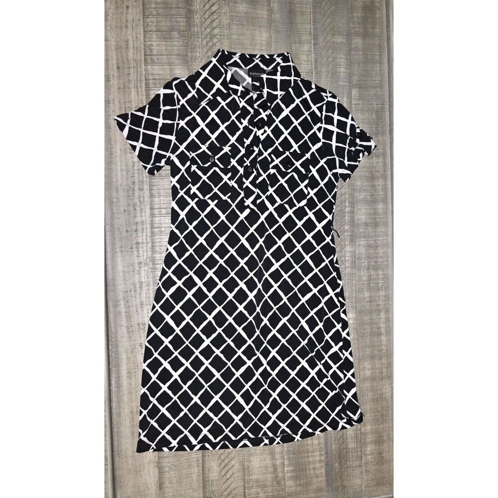 Black & White Geometric Stretch Dress size 4